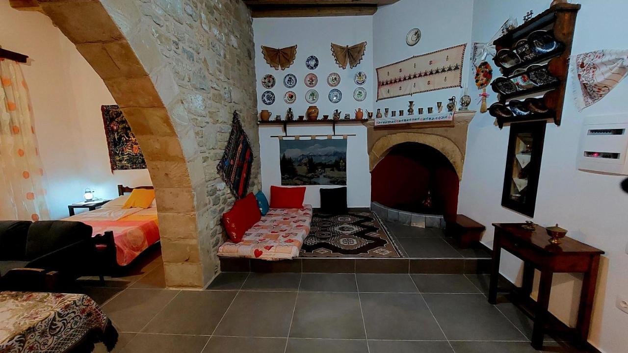 Traditional House Emmanouela *